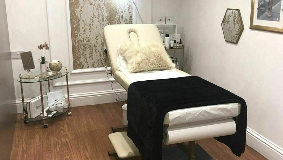 Skin Beauty (Basement Hair Margate)-2
